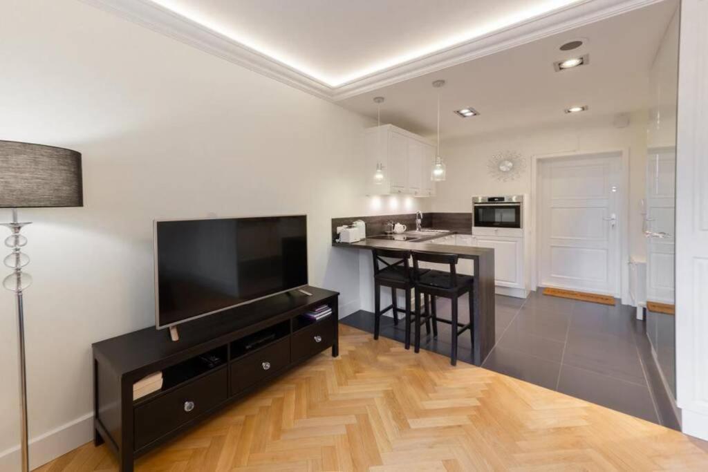 Apartamenty-Mi Crystal وارسو المظهر الخارجي الصورة